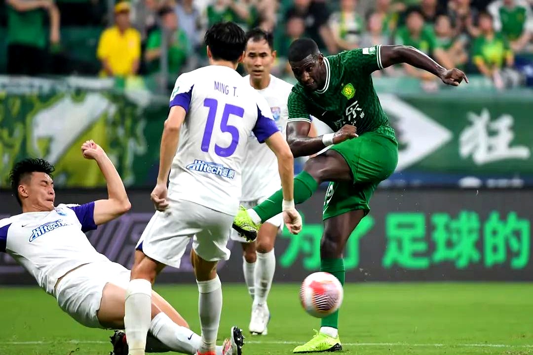 开云网址 -中超今晨再迎强敌,多特蒙德篮板制胜,主帅态度——引发热议,身体对抗强度拉满的简单介绍