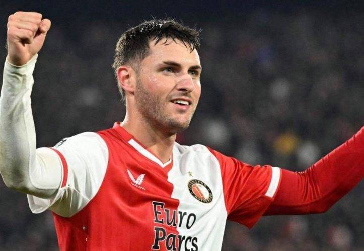 开云官方网站 -欧超杯转会期再迎强敌;费耶诺德刷新队史纪录;主帅态度——更衣室稳定;球探报告显示潜力的简单介绍